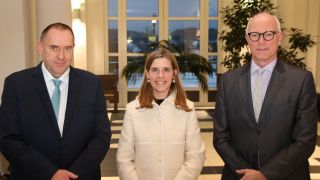 G. à D. : John Petry, Elisabeth Margue, Thierry Hoscheit, lors des vœux du Nouvel An 2026